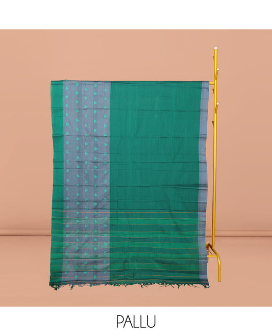 Green Plain Narayanpet Cotton Saree, Complemented by Contrast Temple Border, Striped Pallu, and Comes Without a Blouse