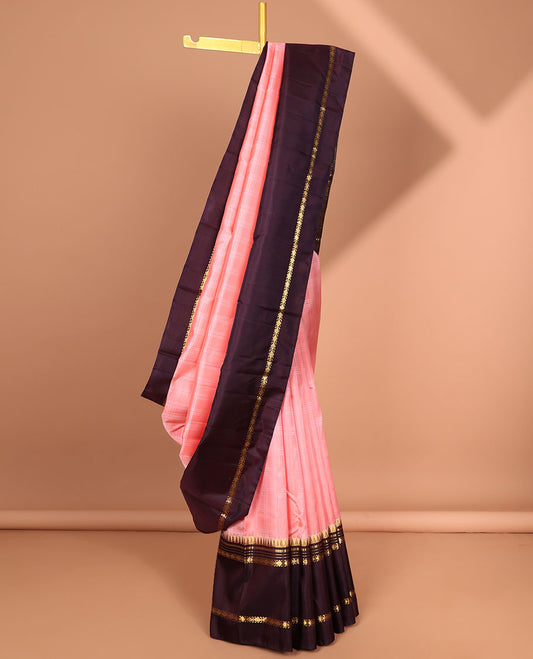 Red checked kancheepuram silk saree with contrast zari border & checked zari design pallu (Copy)
