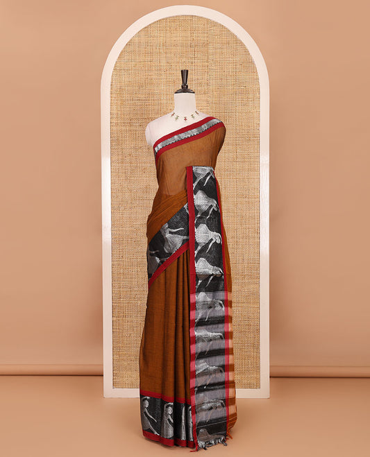 Honey full-plain Mercerised cotton saree, contrast sliver zari Dancing Bharatanatyam girl motifs woven border, striped pallu & plain blouse