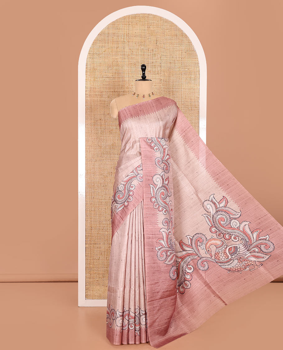 Chikku and Onion Pink Plain Semi-Tussar Saree Accentuated with a Contrast Temple Kalamkari Floral-Printed Border, Featuring a Pallu Adorned with Kalamkari Peacock Print, Paired with a Printed Blouse