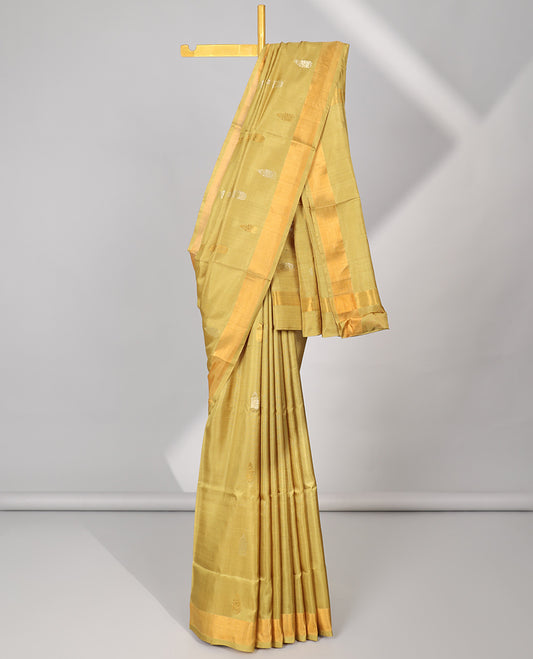 Green uppada silk saree with buttas, plain border & pallu of zari buttas