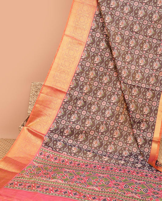 Brown elephant patola printed semi-banaras patola silksaree, contrast traditional zari border & patola printed pallu
