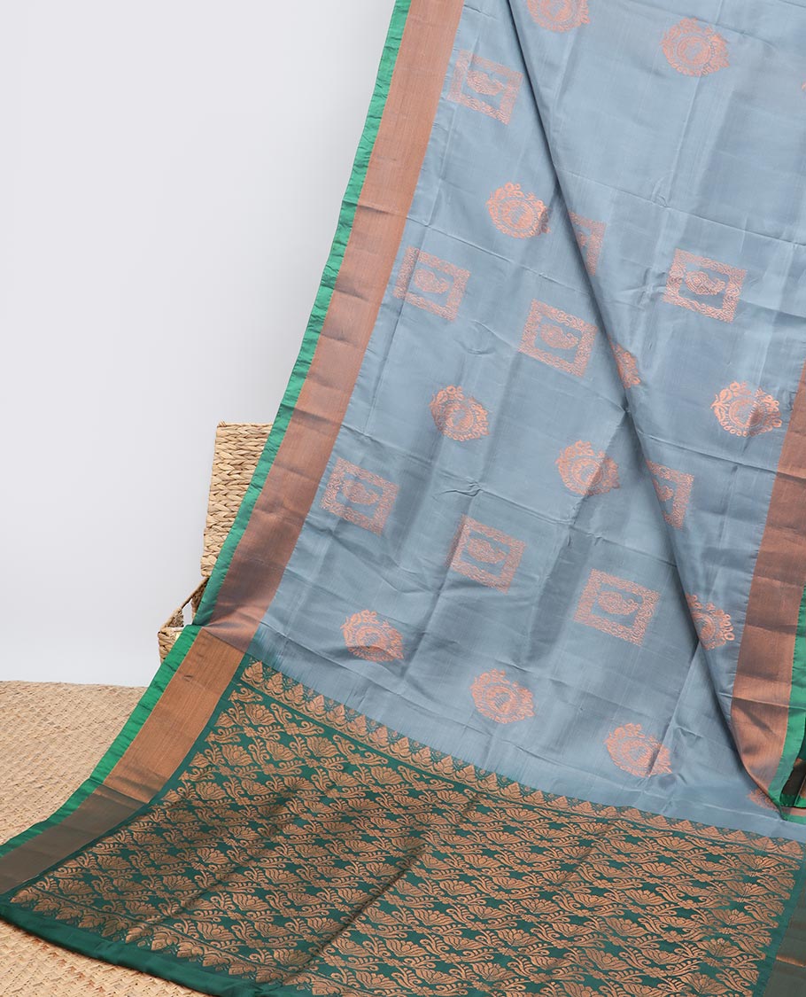 Grey zari buttas uppada saree, contrast plain border & intricate pallu