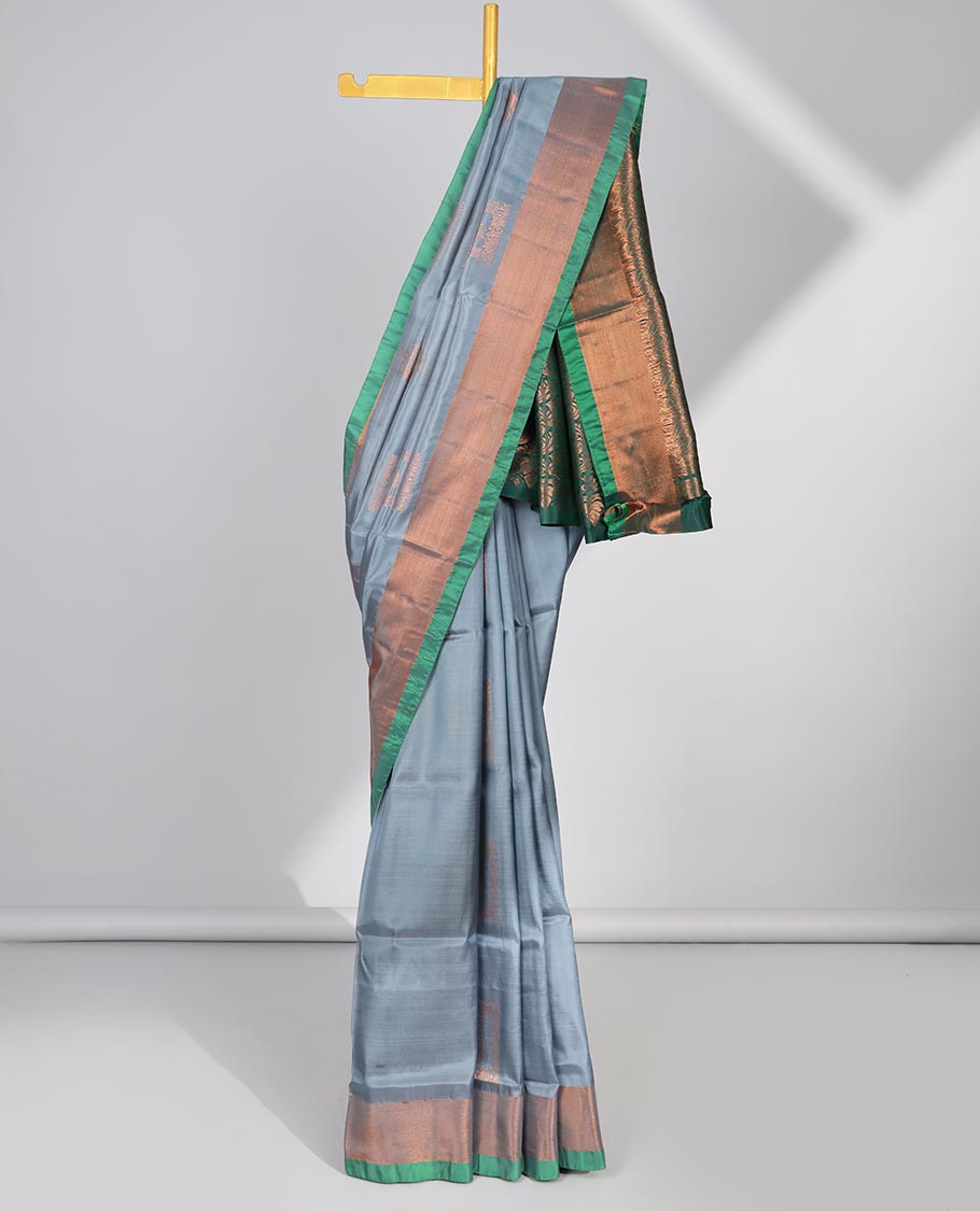 Grey zari buttas uppada saree, contrast plain border & intricate pallu