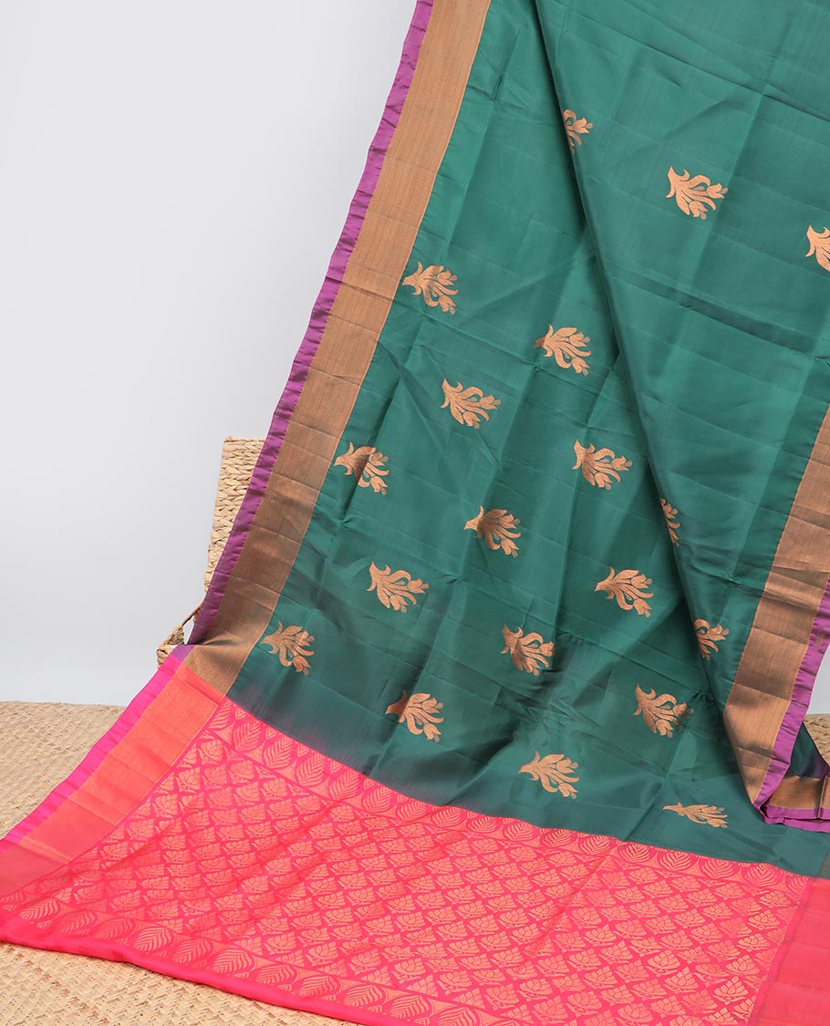Green zari buttas uppada saree, contrast plain border & intricate pallu