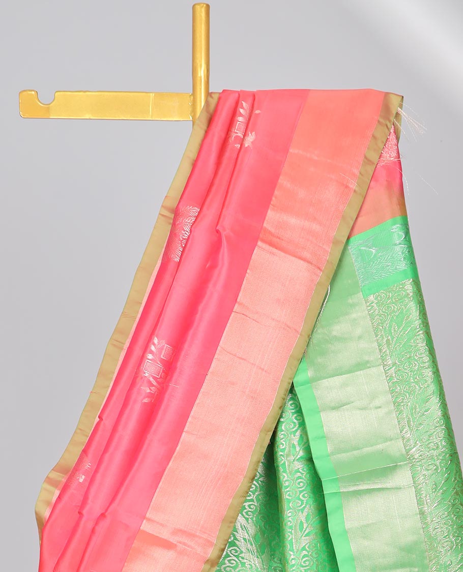 Pink zari buttas uppada saree, contrast plain border & intricate design pallu