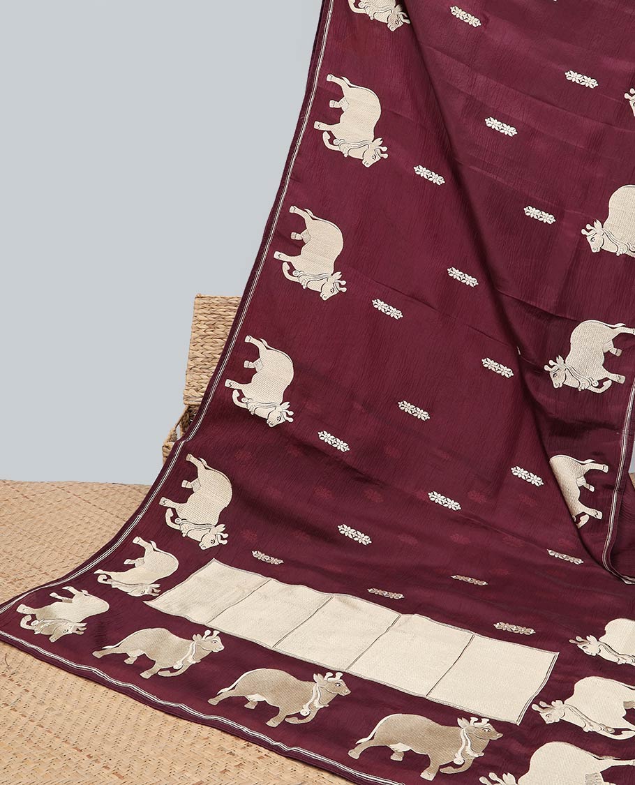 Borderless green crushed tissue saree with buttas & pichwai cow buttas, intricate pallu