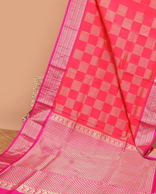 Red checked design Vengatagiri silk saree, contrast traditional zari design border & jaal pallu