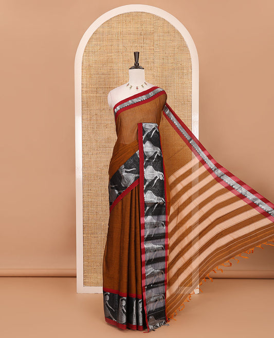 Honey full-plain Mercerised cotton saree, contrast sliver zari Dancing Bharatanatyam girl motifs woven border, striped pallu & plain blouse