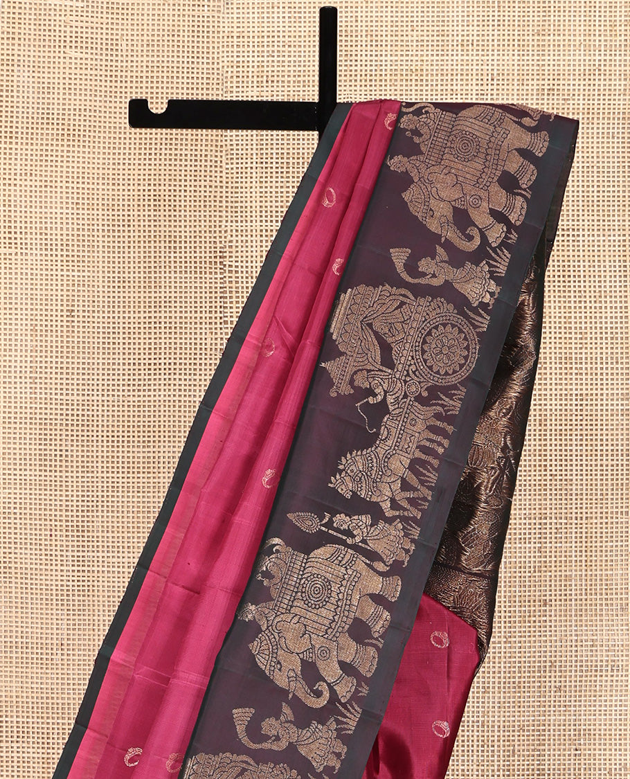 Pink Mayuri Soft Silk Saree, Enriched with Ring Motifs All Over Its Body, Complemented by Contrast Border of King-Queen in Wedding Palanquin Designs, Pallu Depicts Wedding Motifs, and Paired with a Contrast Blouse