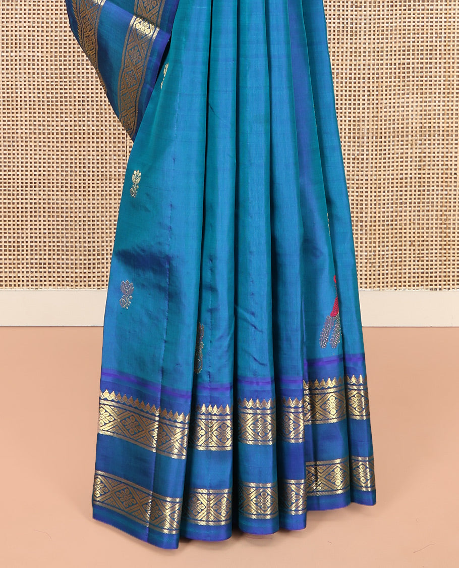 Blue Kanchipuram Silk Saree, Mesmerized with Zari Buttas, One-Sided Rettai Pettu Border of Salngai and Jaal Designs, Zari Design Pallu, and No Blouse