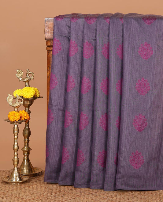 Borderless light purple banaras jute silk saree with floral thread buttas woven all over it's body, intricate pallu & butta design blouse
