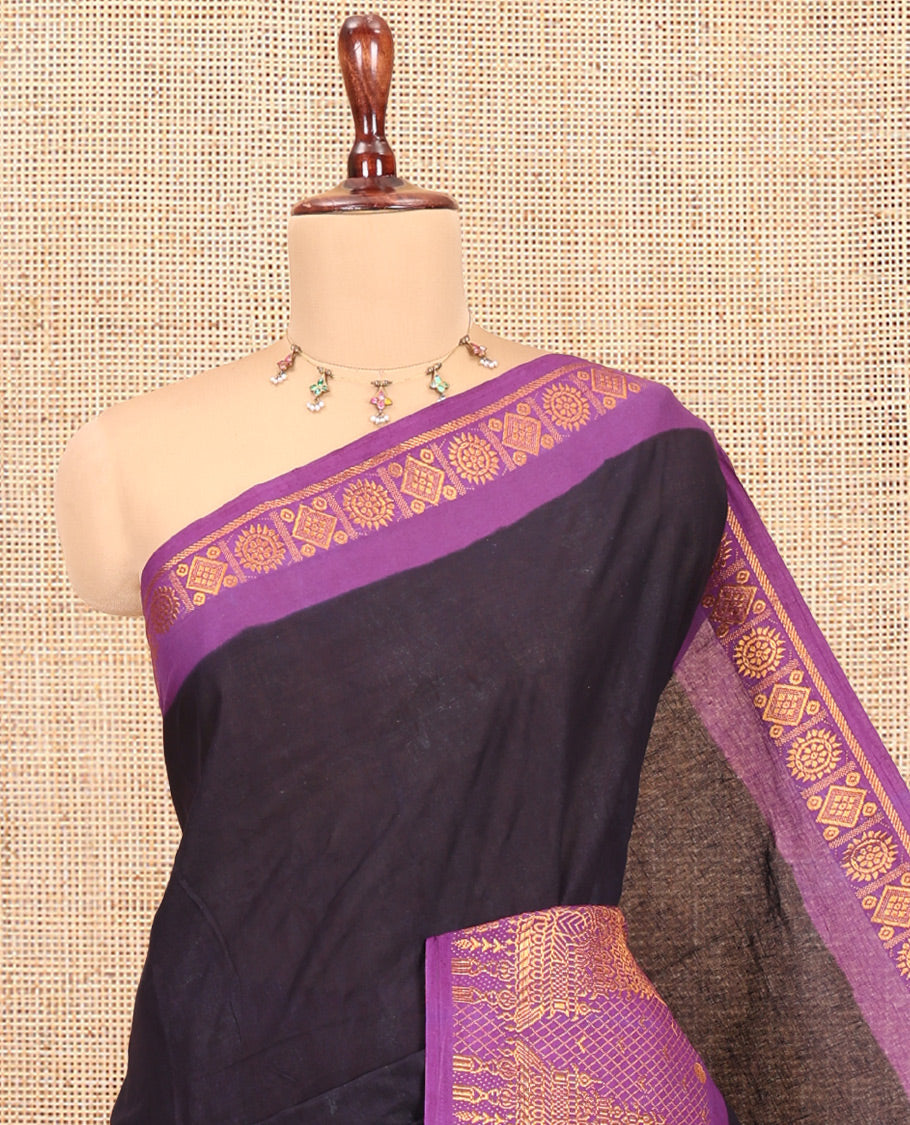 Black Plain Sungudi Cotton Saree