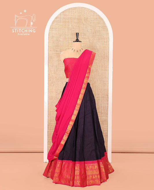 Violet and Rani Pink Plain Sungudi Cotton Half-saree, Complemented by Captivating Contrast Traditional Zari Border of Temple, Peacock, and Elephant Designs, Paired with a Contrast Zari Checked Blouse, and Comes with a Zari-Bordered Vichitra Silk Dhavani