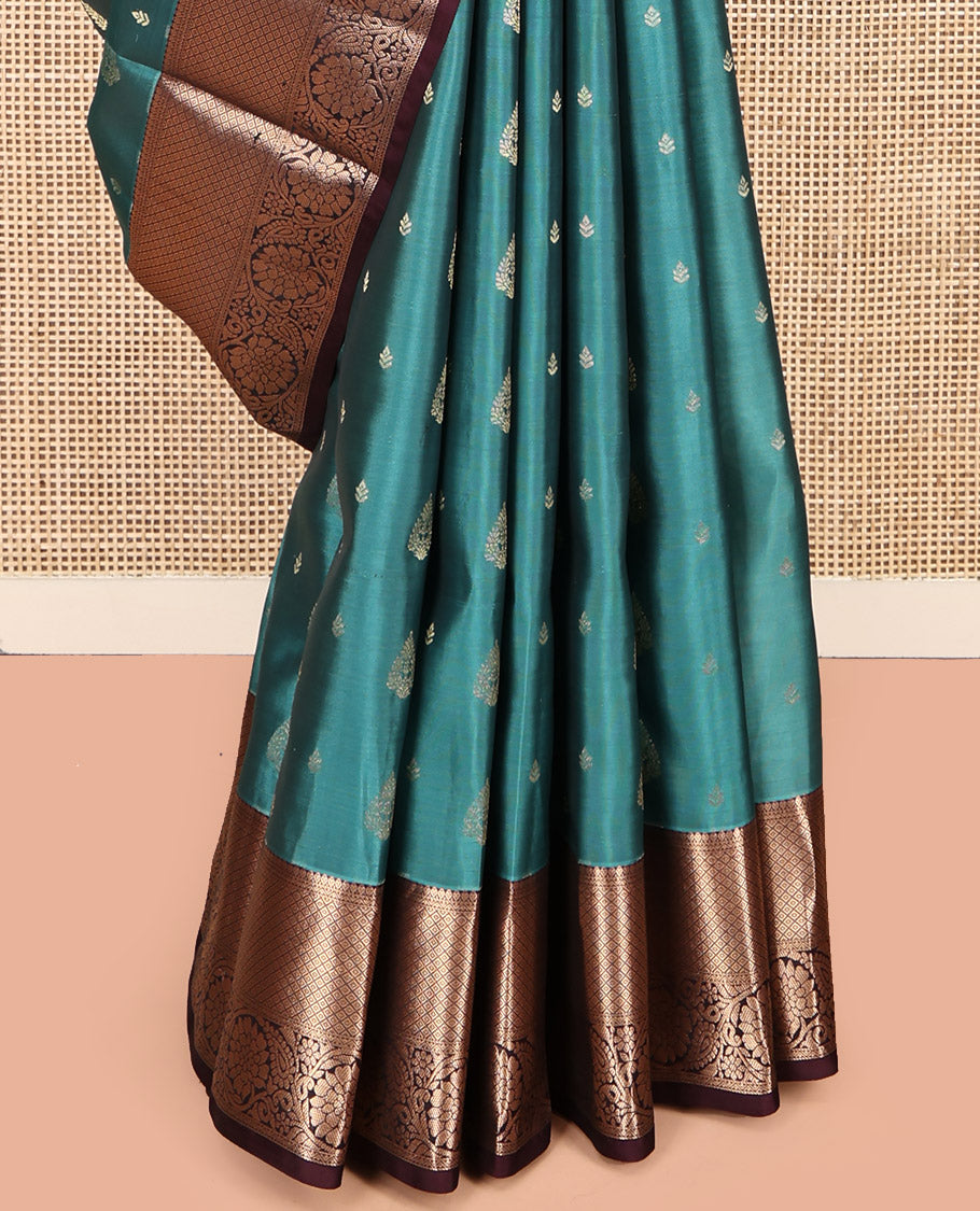 Green Vasundhara Lite Silk Mix Saree, Bedecked with Zari Buttas, Complemented by a Contrast Border of Mayil Kann and Kodi Visiry Designs, Floral Jaal Pallu, and a Contrast Blouse