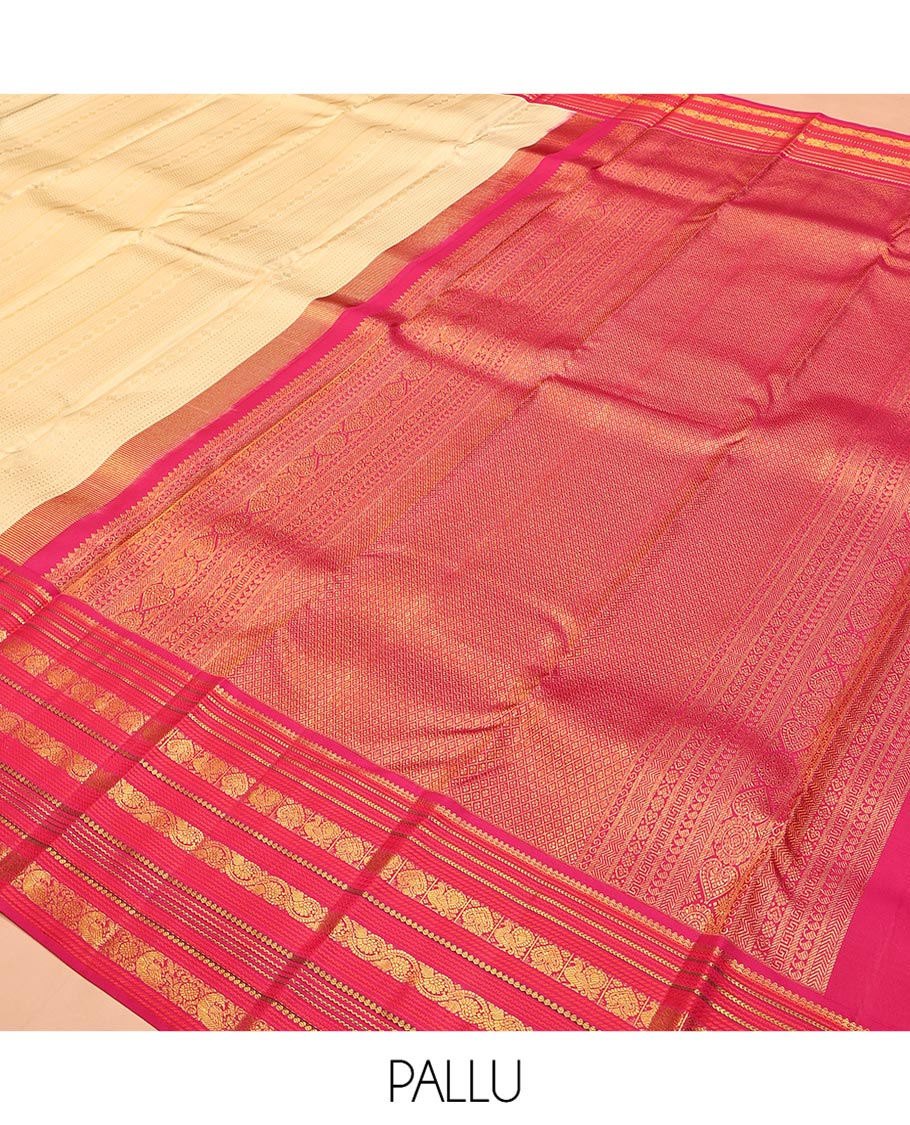 Sandal Zari Design Kanchipuram Wedding Silk Saree, Contrast Border of Salngai, Muthu, Kathir, Banaras, Mayil, and Dhavana Kodi Designs, Jaal Pallu, and Contrast Blouse