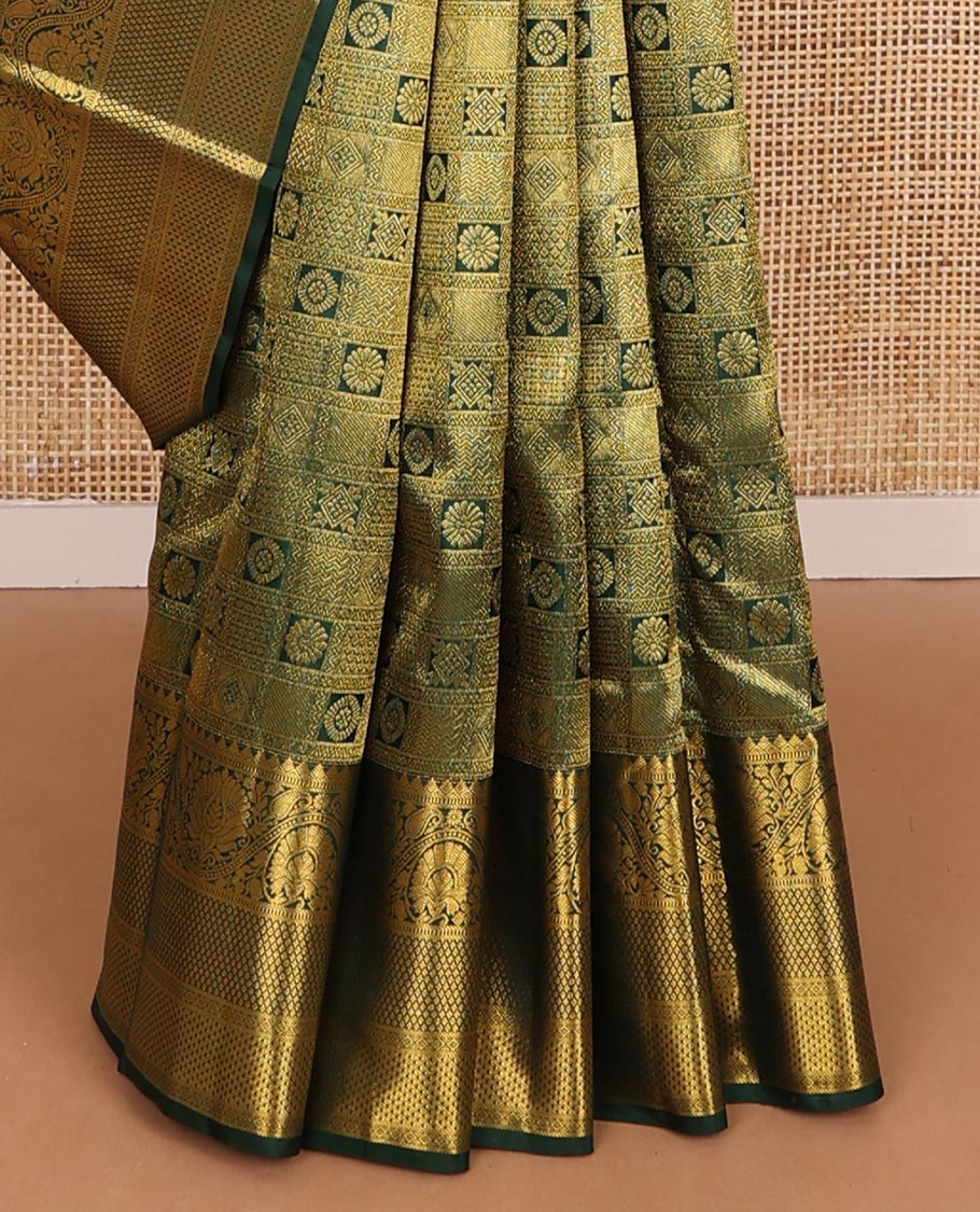 Green jacquard kanchipuram wedding silk saree, zari border of thilakam,muthu,kodi visiry,mayil kann,diamond & ara maadam & jaal pallu