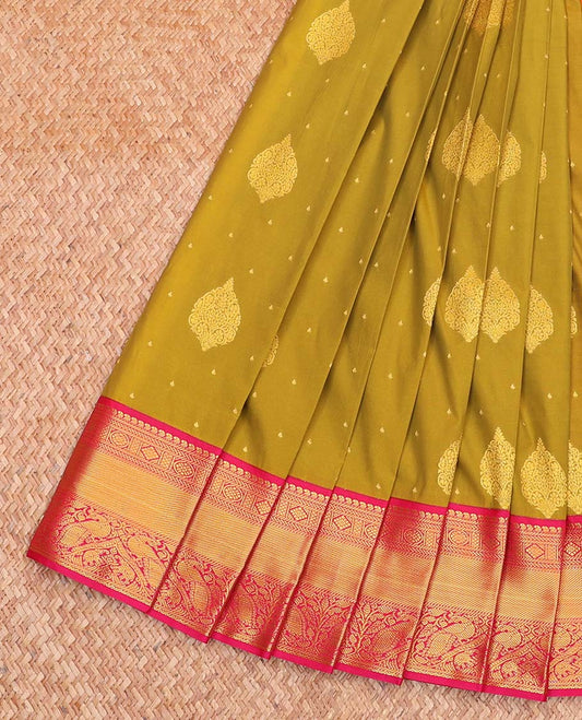 Green Budget Silk Saree, Prettified with Zari Buttas All Over Its Body, Complemented by a Contrast Traditional Zari Border of Peacock Designs, Intricately Designed Pallu, and Paired with a Contrast Blouse