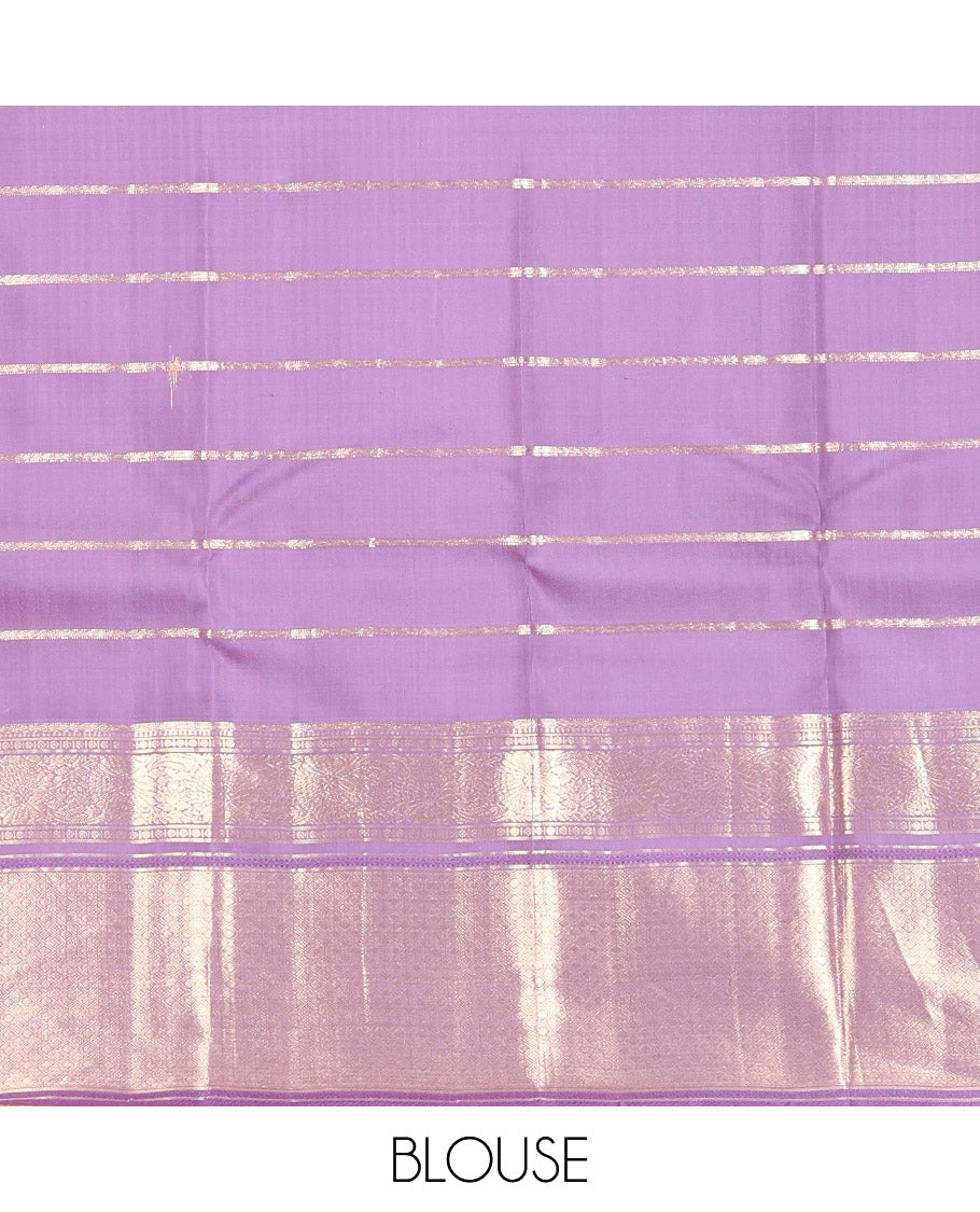 Pink Kanchipuram Silk Saree, Gracefully Embellished with Zari Butta Enclosed Checks, Traditional Zari Design Border, Grand Pallu, and Contrast Blouse