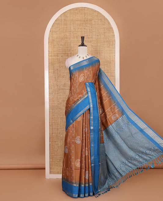 Honey floral, manga and striped katan silk saree, contrast rettai pettu temple border of diamond and Greek key design, jaal pallu, and contrast printed blouse