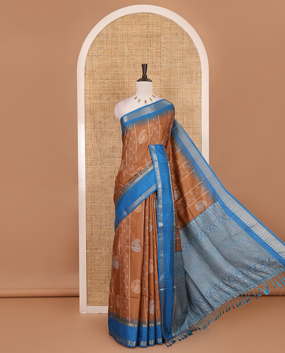 Honey floral, manga and striped katan silk saree, contrast rettai pettu temple border of diamond and Greek key design, jaal pallu, and contrast printed blouse
