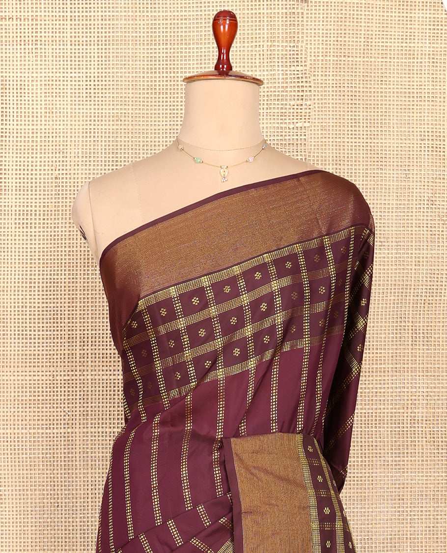 Maroon Aarani Silk Saree, Embellished with Butta Enclosed Checks on Its Body, Highlighted by Zari Border, Pallu of Butta Enclosed Checks, and Paired with a Matching Blouse