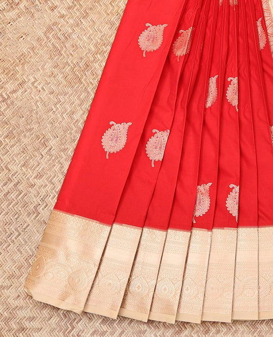 Red Budget Silk Saree, Woven with Zari Buttas, Complemented by Contrast Traditional Zari Border, Grand Pallu, and a Contrast Blouse