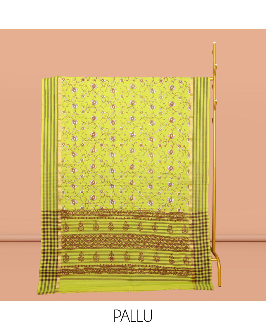 Green Chirala Cotton Saree, Accentuated with Floral Vine Print, Striped Border, Printed Pallu, and a Matching Blouse