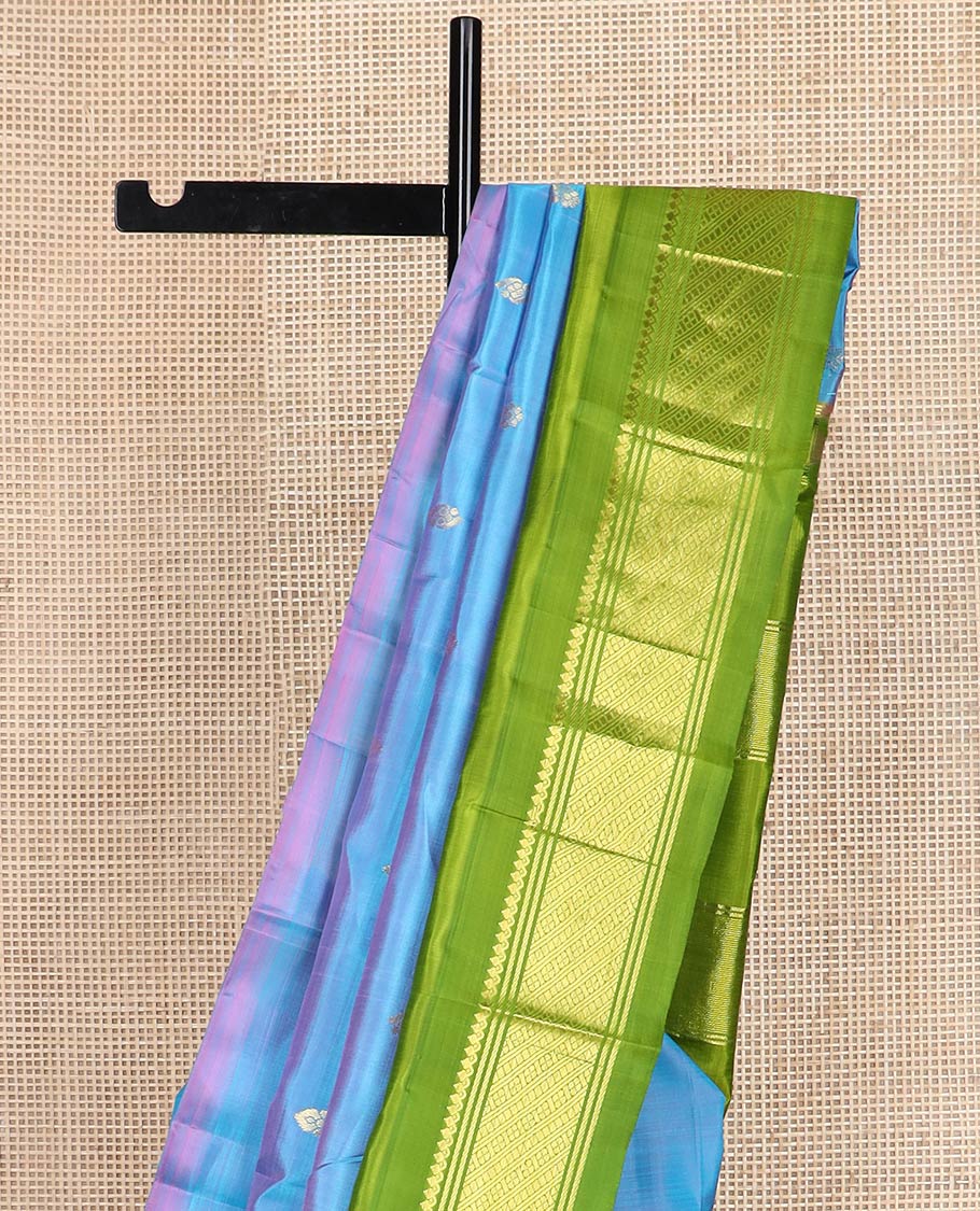 Green zari buttas kanchipuram silk saree, contrast thazampoo rekku one-sided zari border of salngai,banaras, & lavangam & zari design pallu