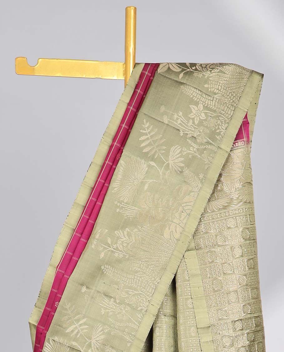 Red checked soft silk saree with contrast floral zari border & checkered design pallu