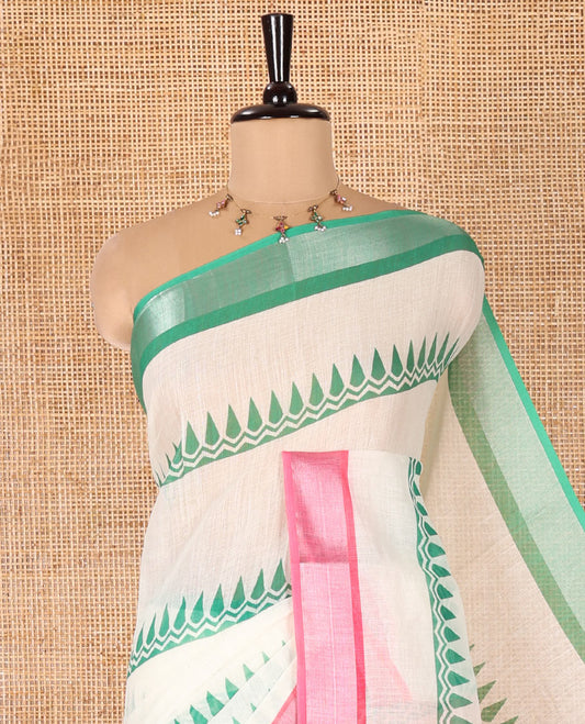 Cream Linen Cotton Saree, Adorned with Thilakam Motifs All Over Its Body, Complemented by a Contrast Bavanji Ganga-Jamuna Border, Contrast Pallu, and Paired with a Contrast Blouse