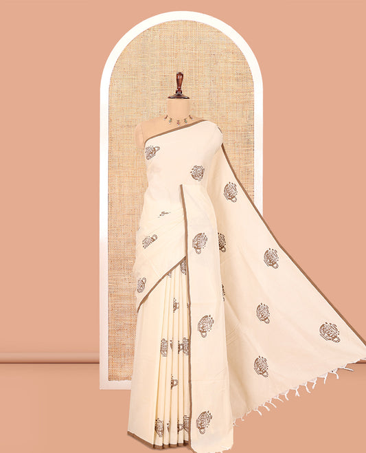 Borderless Cream Coffee-Cup Buttas South Cotton Saree, a Printed Pallu, a Matching Blouse, a Contrast Block-Printed Blouse