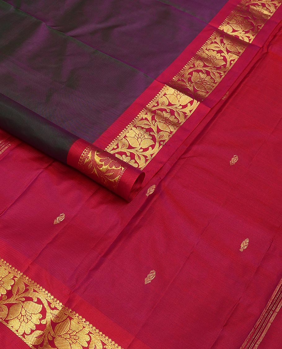 Purple dual-tone Kanchipuram silk saree, contrast border of thilakam mokku,banaras, and kodi visiry, and zari design pallu