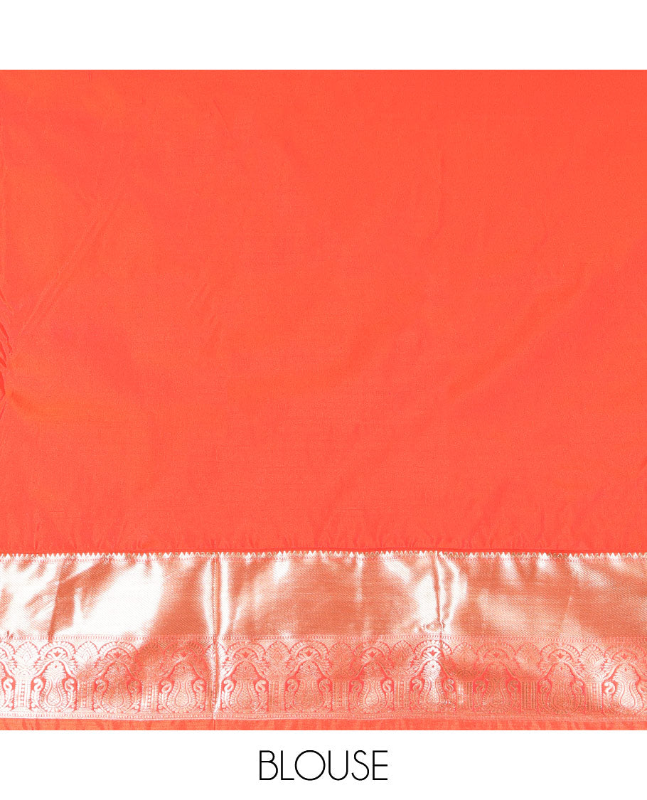 Green Budget Silk Saree, Meticulously Crafted with Zari Designs, Complemented by a Contrast Traditional Border, Grand Pallu, and a Contrast Blouse