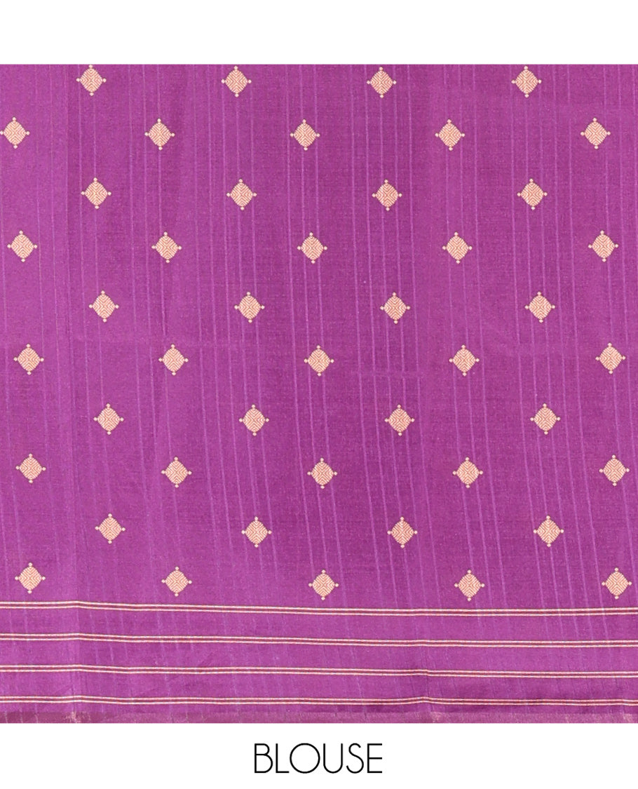 Light Pink Katan Silk Saree, Detailed with Vaira-Oosai-Style Stripes on Its Body, Complemented by a Contrast-Checked Border, Pallu of Jaal Designs, and Paired with a Contrast Blouse