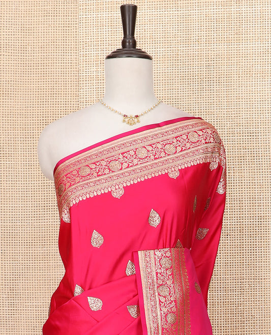 Pink Art Vastrakala Silk Saree Elegantly Framed with Zari Buttas with Stone Work All Over Its Body, Adorned with Traditional Design Border, Majestically Detailed Pallu of Zari and Stone Work, and Paired with a Matching Blouse