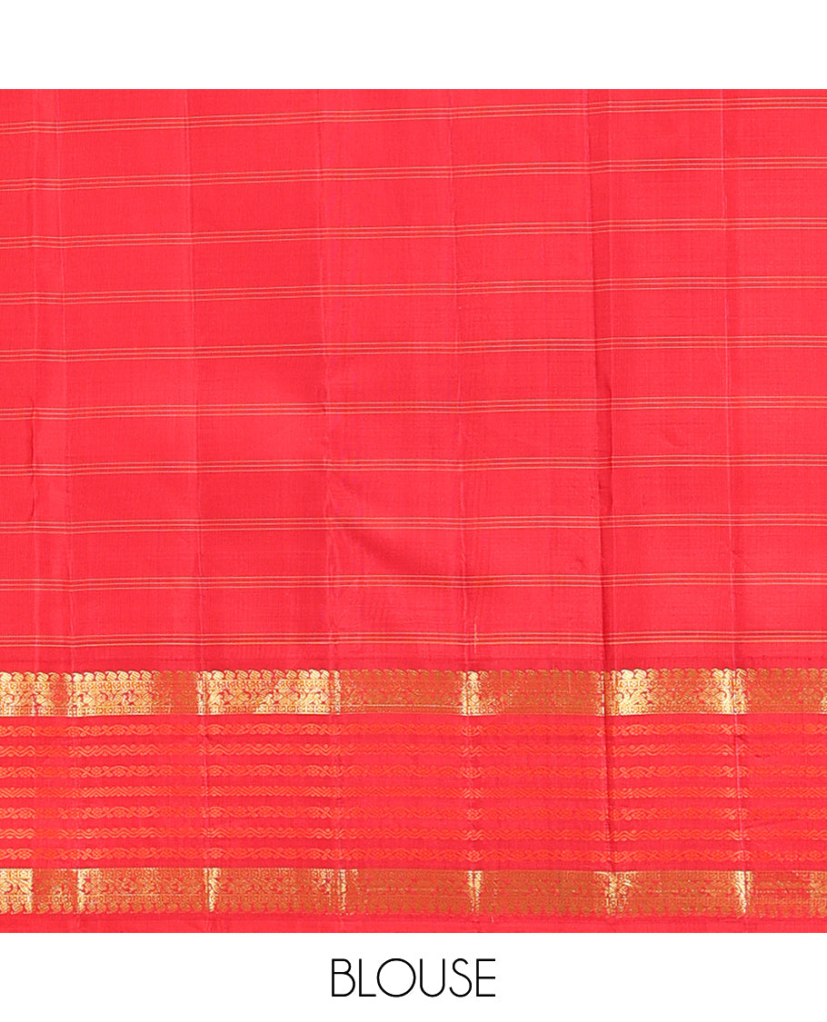 Purple Checked Kanchipuram Silk Saree, Adorned with Zari Buttas, Complemented by a Contrast Korvai  Border of Manga, and Kodi Visiry Designs, Temple Pallu, and a Contrast Blouse