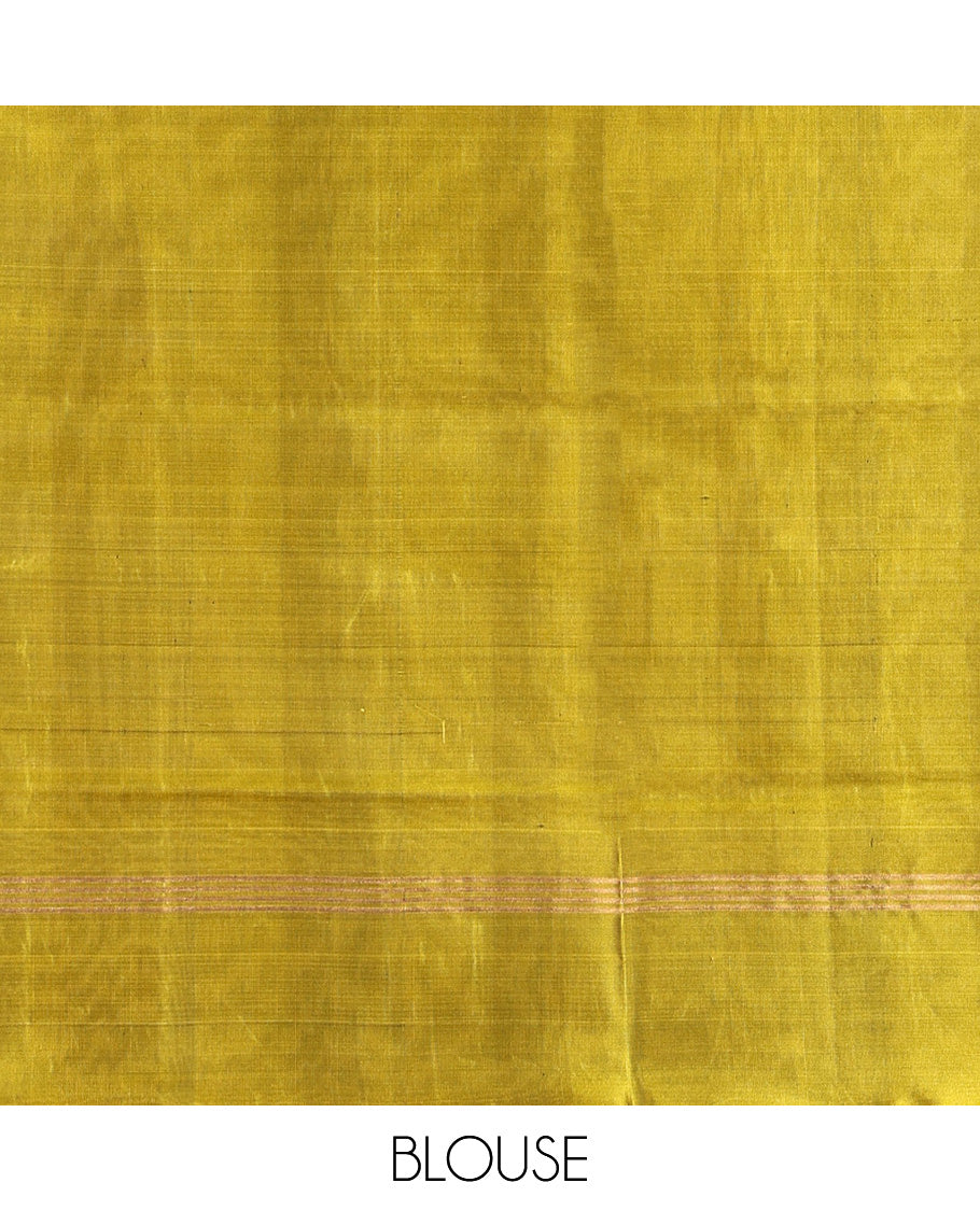 Green Mayuri Lite Silk Mix Saree, Accentuated with Zari Buttas All Over Its Body, Complemented by a Contrast Border, Pallu of Intricate Designs, and Paired with a Contrast Blouse