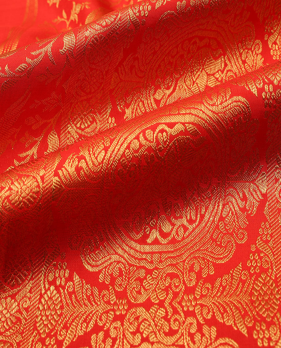 Red jacquard silk saree, zari border of rekku,rettai neli,jaal,kodi visiry,round yaanai & round mayil & intricate pallu