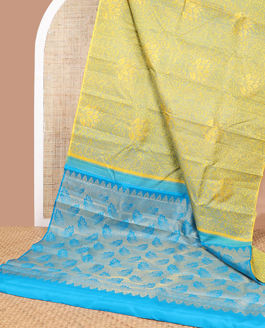 Borderless Light green floral design kancheepuram silk saree with floral design pallu
