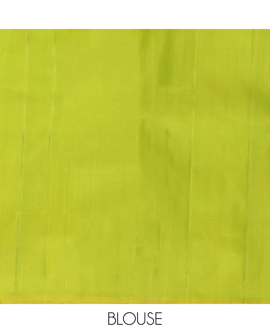 Borderless Green Kanchipuram Silk Saree, Complemented by a Thazampoo Reku Design, Seppu Rekku Pallu, and Matching Blouse