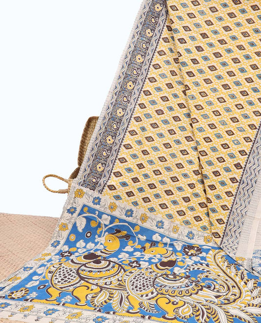 Crream geometric desgn machine-printed kalamkari cotton saree with contrast floral design border & paisley design pallu