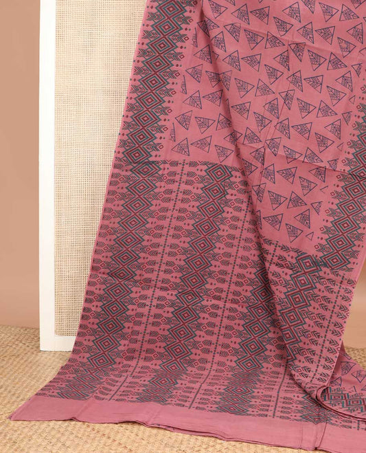Pink triangle printed sungudi cotton saree, self-border and pallu of arrow designs