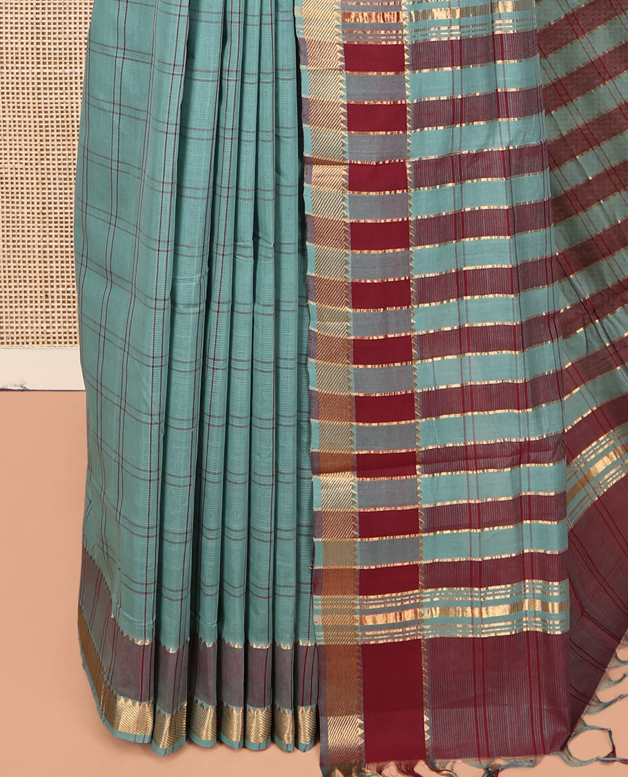 Green Mangalgiri Cotton Saree, Adorned with Checked Design on Its Body, Complemented by Contrast Temple Border, Zari Striped Pallu, and Paired with Contrast Blouse