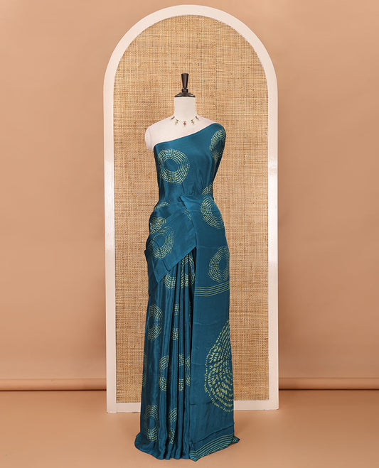 Borderless peacock green Shibori-style circle motifs printed Turkey crepe saree, Shibori printed pallu & small buttas printed blouse