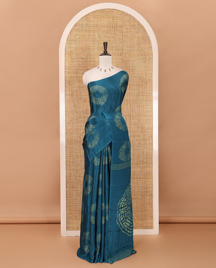 Borderless peacock green Shibori-style circle motifs printed Turkey crepe saree, Shibori printed pallu & small buttas printed blouse