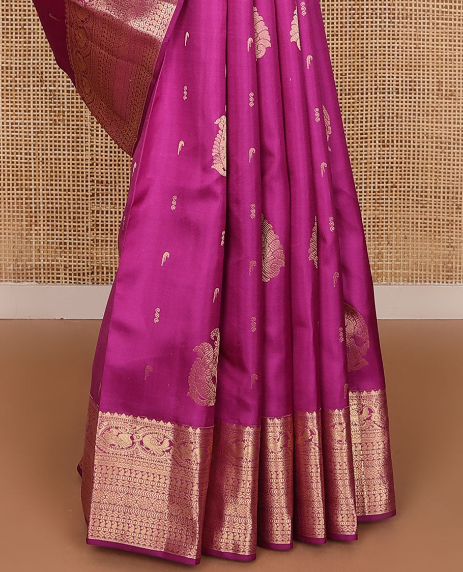 Rani pink silk saree with mayil & muniya buttas, zari border & pallu of thilakam,muthu,kathir,mayil,rettai neli,manga,kamalam & cross neli