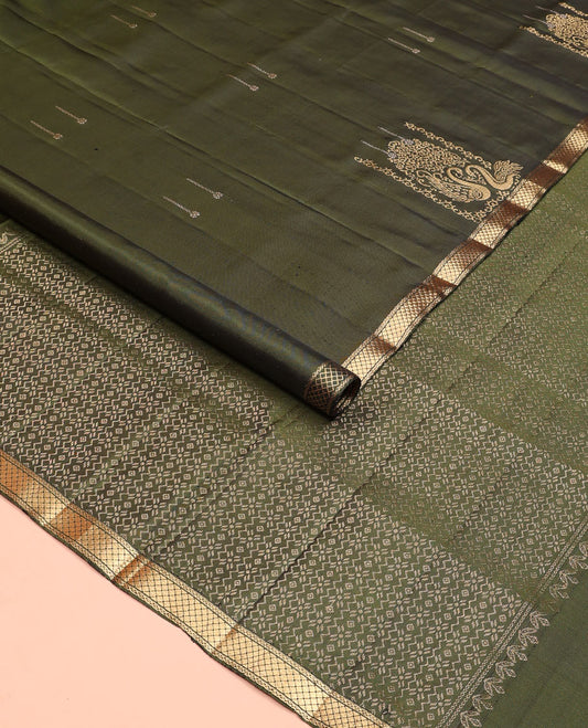 Green mayil buttas soft silk saree, zari piping border, and pallu of intricate designs