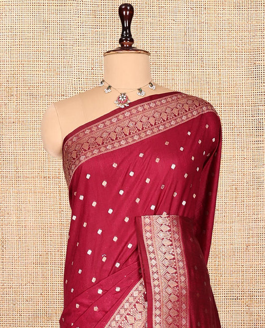 Red Matka Silk Saree, Detailed with Buttas on Its Body, Highlighted by a Geometric Patterned Border, Complemented by a Contrast Pallu of Jaal Designs, and Paired with a Contrast Blouse