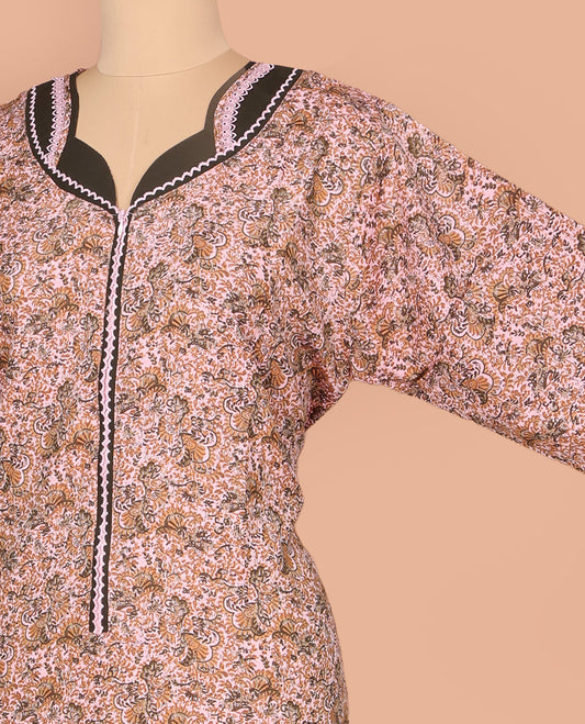 Pale Pink Cotton Nighty Embellished with Floral Print, Featuring Lace Work, Sweet-Heart-Style Front Neck, and 3/4th Sleeves